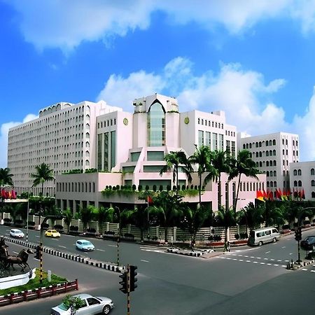 Hotel Ruposhi Bangla Daca Exterior foto