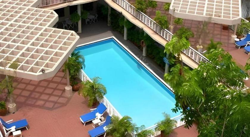Hotel Ruposhi Bangla Daca Exterior foto