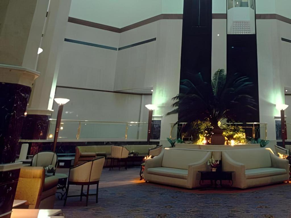 Hotel Ruposhi Bangla Daca Exterior foto